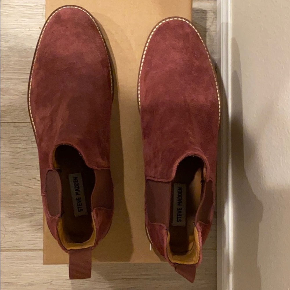 Shoes - Picture 3 of 3